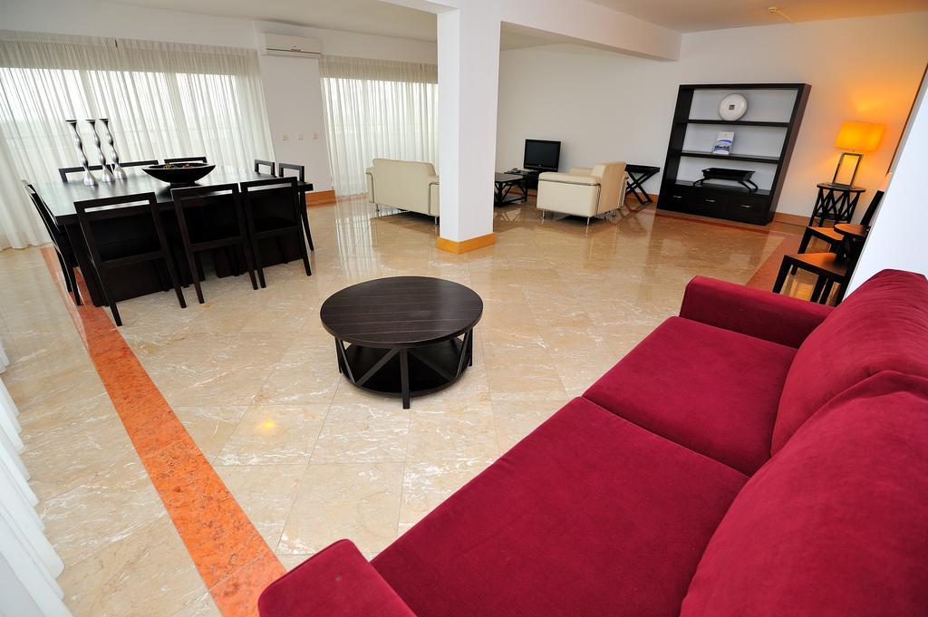 Oceano Atlantico Apartamentos Turisticos Portimao Luaran gambar